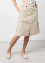 Aura Library Skirt, Yoshi